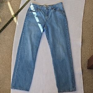 Levi's Women's Low Pro Straight Leg Jeans in Denim Blue 29 Rigid